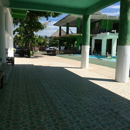 Tortugas Place Hotel Y Bungalos Monterrico Kültér fotó